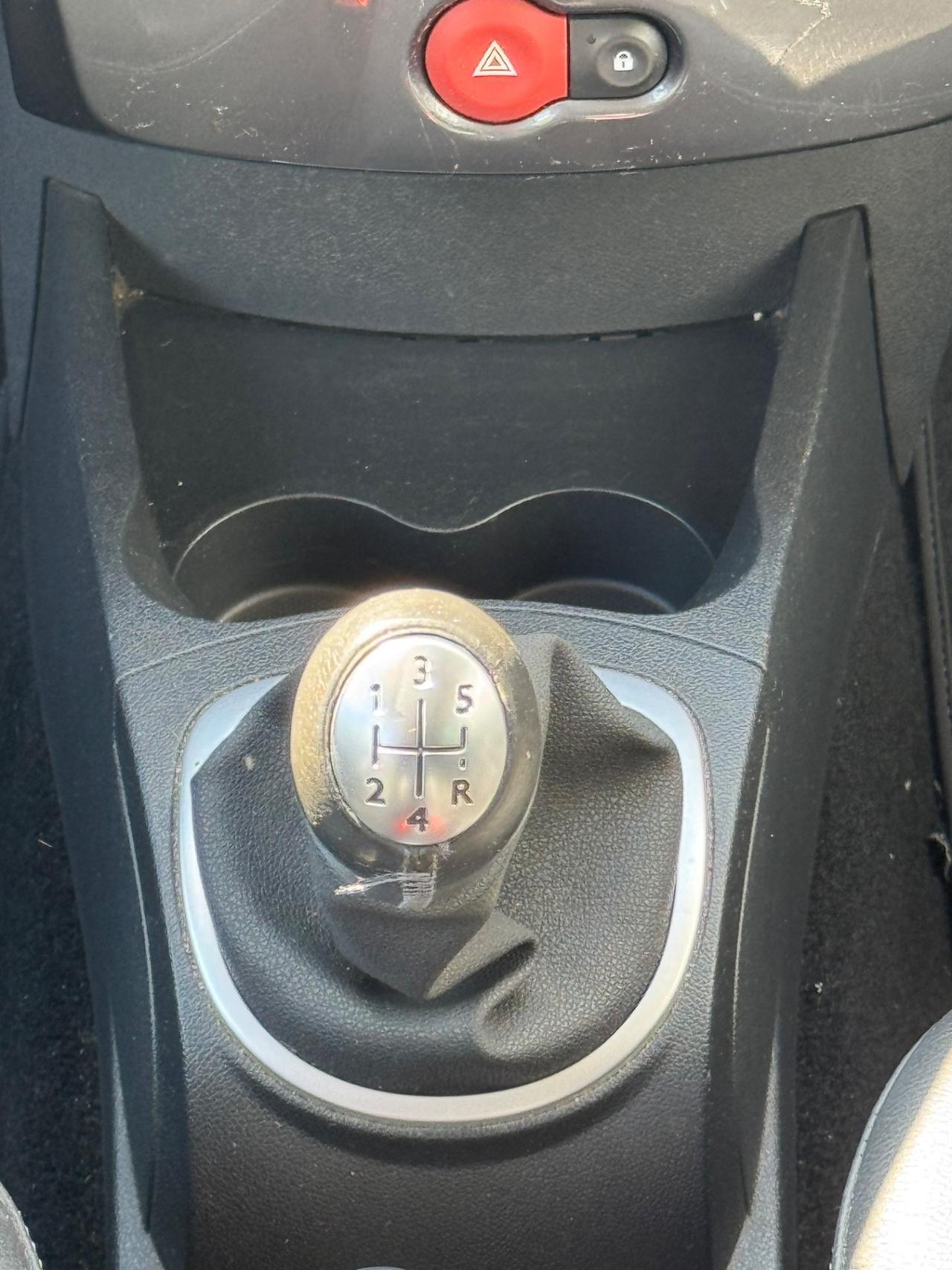 Renault Clio 1.2 -5 porte- Neopatentati
