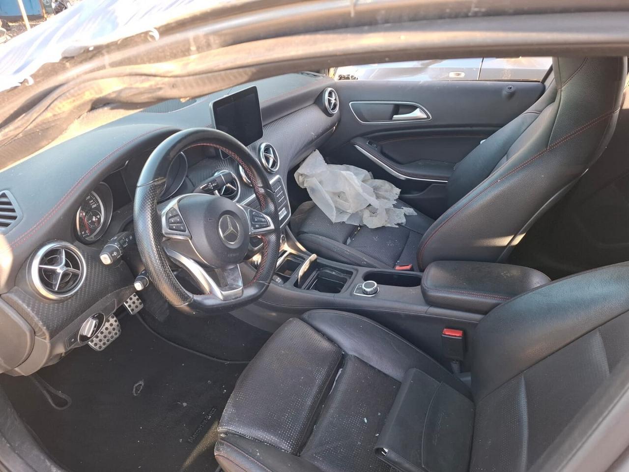 MERCEDES CLASSE A 180 CDI AMG SINISTRATA AUT.