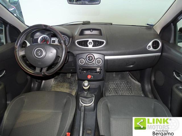 RENAULT Clio 1.2 16V 5 porte Confort -NEOPATENTATI