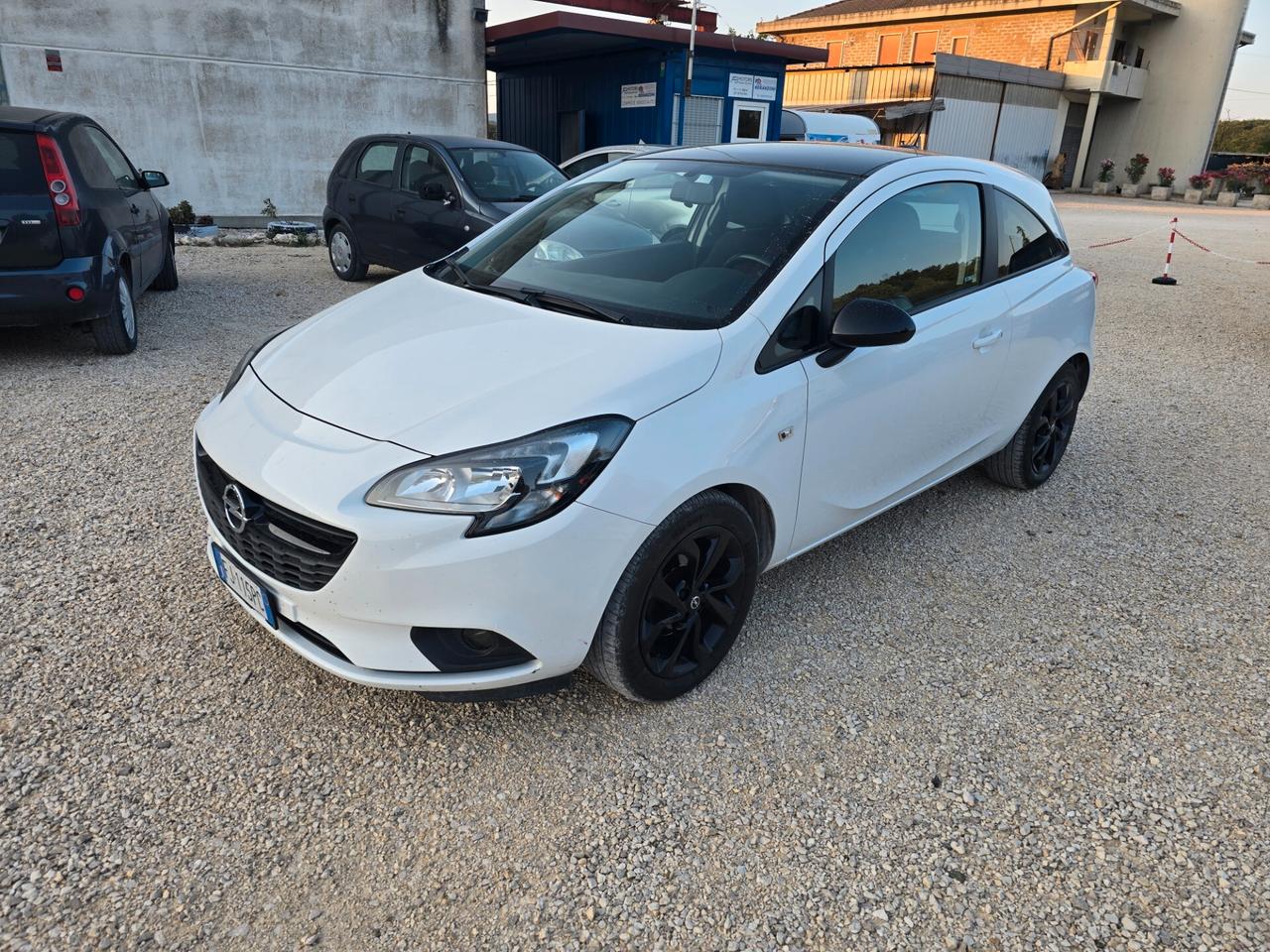 Opel Corsa 1.4 90CV GPL Tech Coupé b-Color