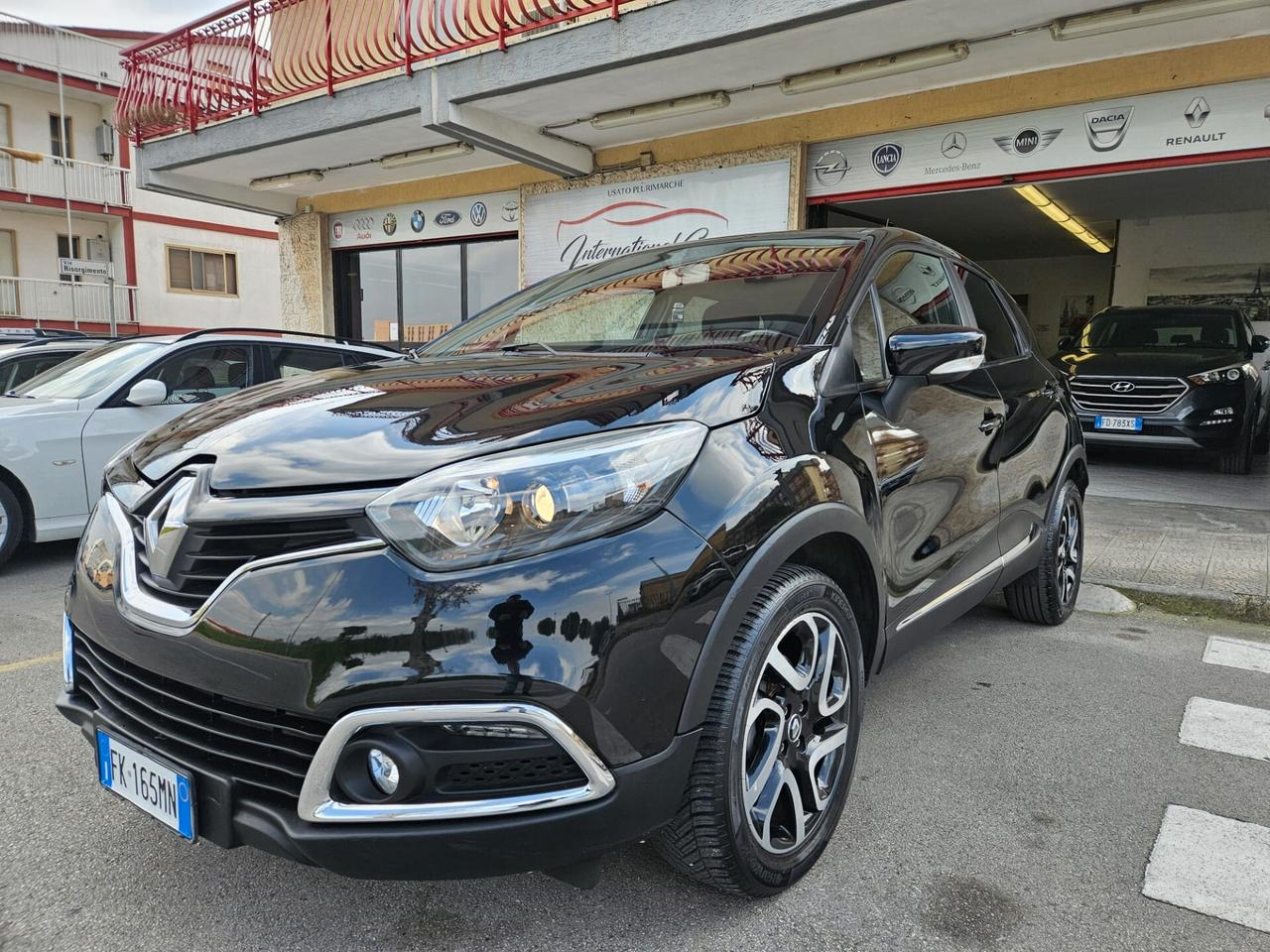 Renault Captur 1.5dci 66kw 90cv FULL NEOPATENTATI