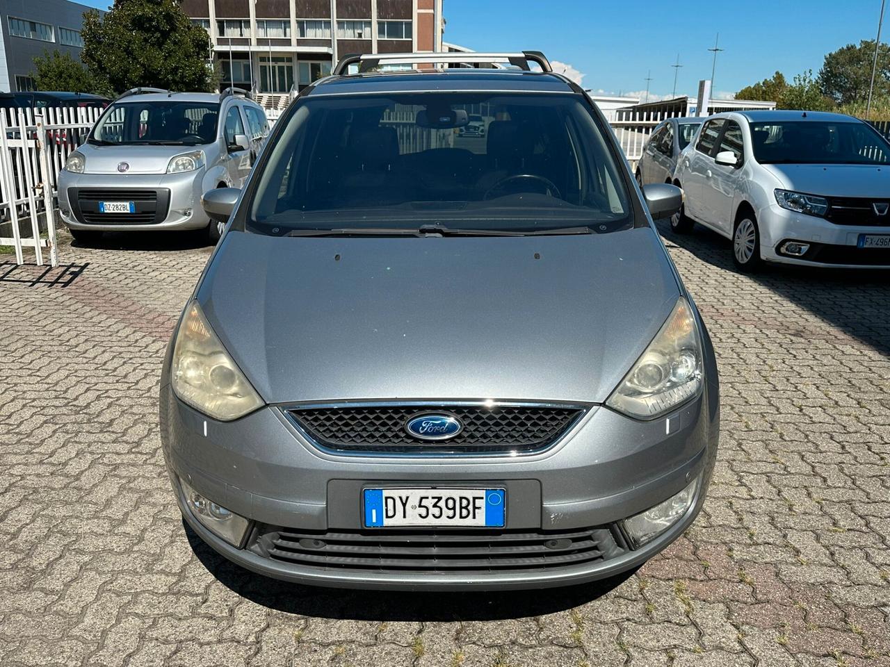 Ford Galaxy 2.2 TDCi 175 CV Ghia DPF