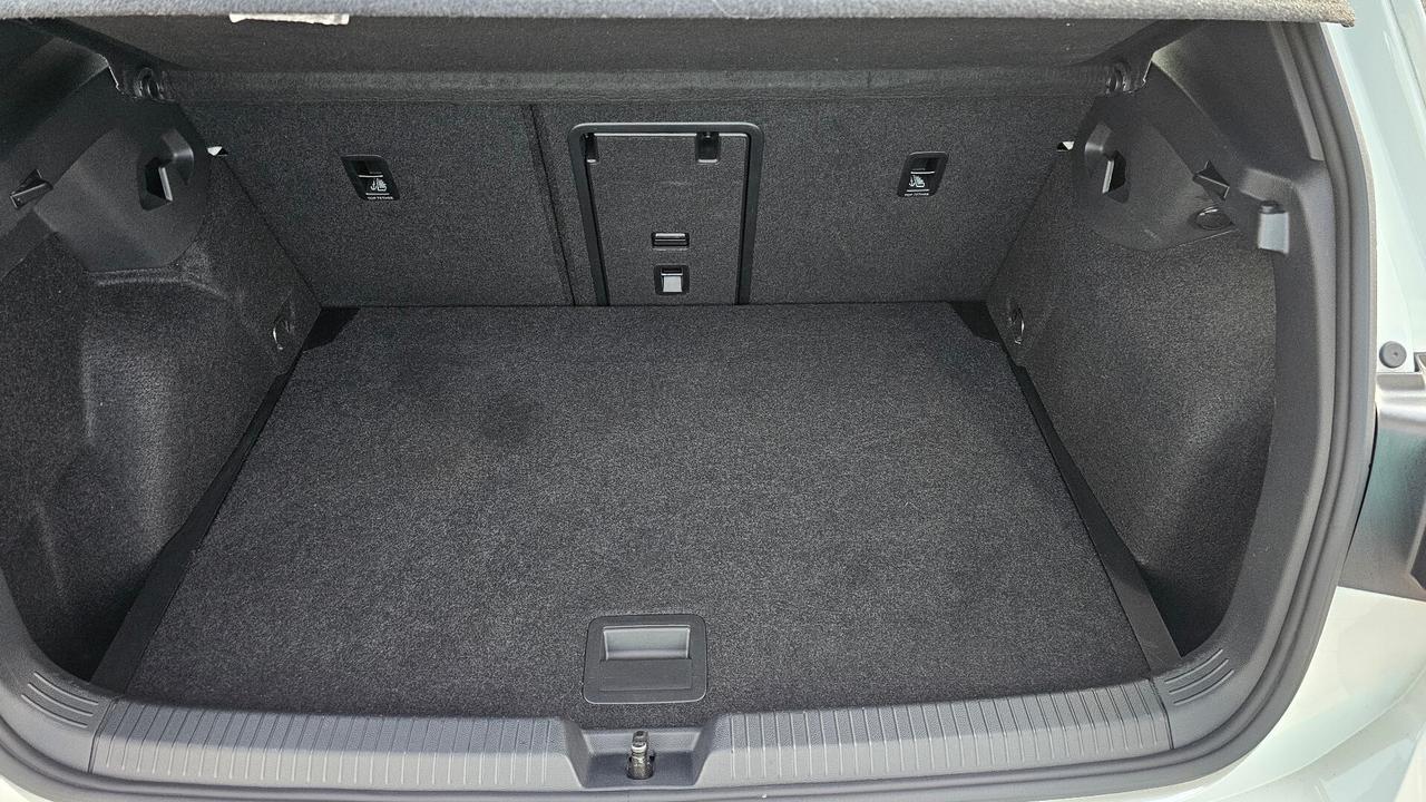 Volkswagen Golf GTI 2.0 245CV TSI DSG IQ LIGHT 19' LED PERLA