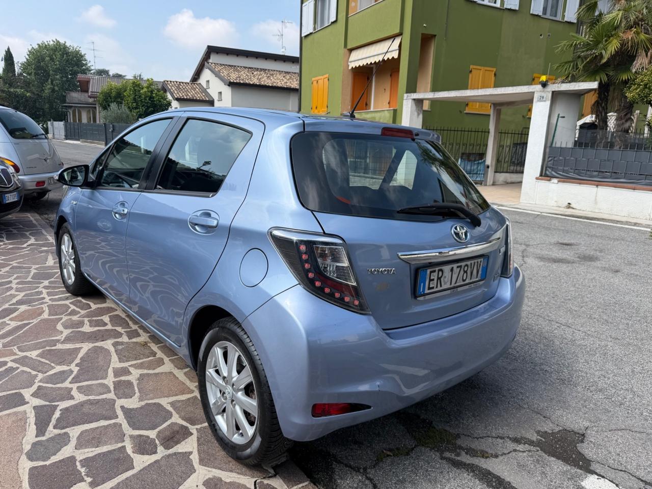Toyota Yaris 1.5 Hybrid 5 porte Lounge