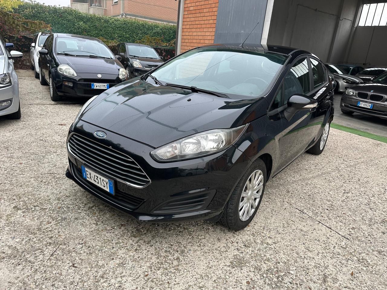 Ford Fiesta 1.5 TDCi 75CV 5 porte Titanium