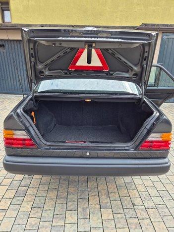 MERCEDES 200E BENZINA ASI