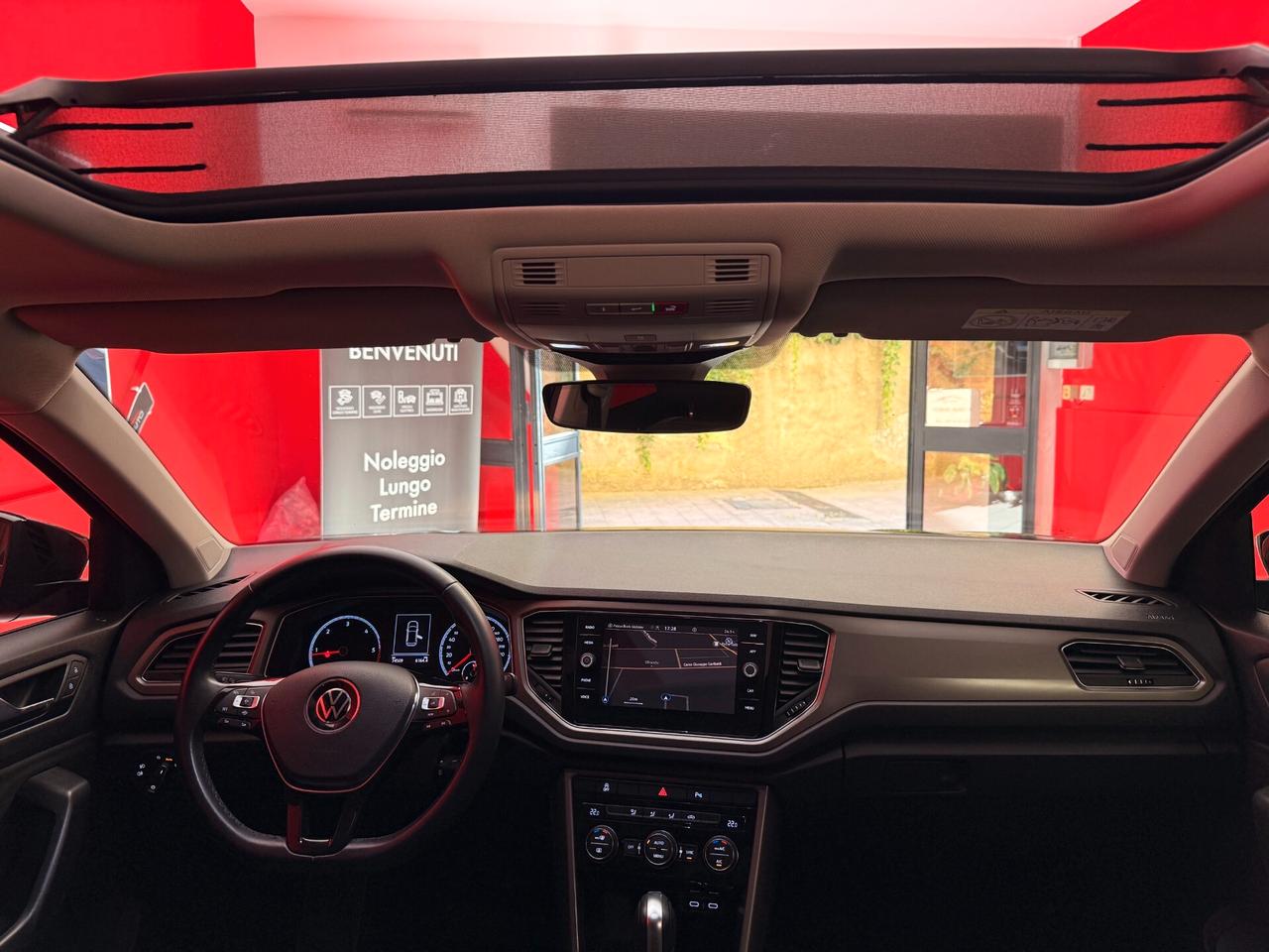 Volkswagen T-Roc 2.0 TDI SCR 150 CV DSG TETTO APRIBILE