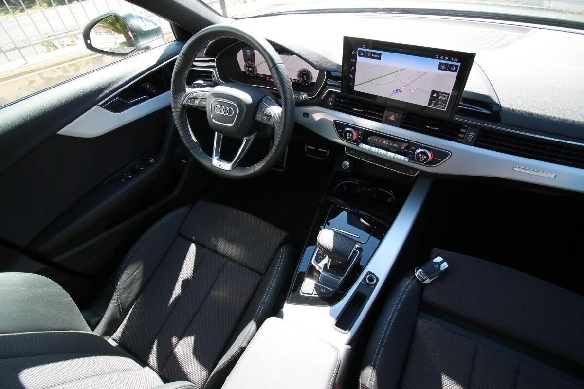 Audi A4 Avant 40 TDI quattro S line edition 2024