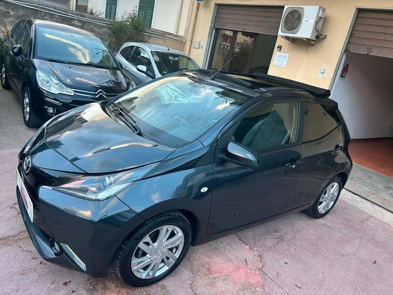 TOYOTA AYGO CABRIO 2016 SUPER FULL EURO6