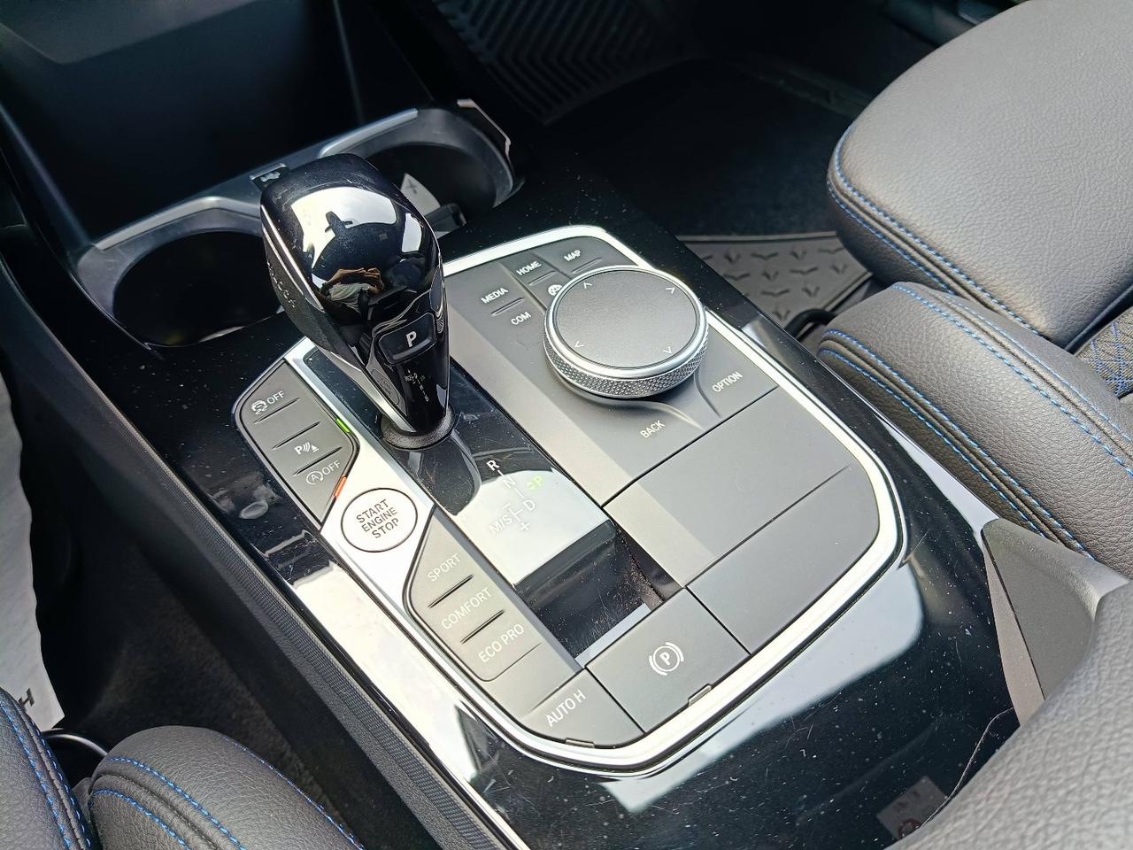 BMW Serie 1 F40 - 118d Msport auto