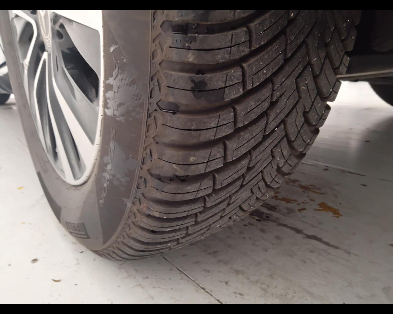 Mercedes-Benz Classe B - W247 2018 - B 180 d Sport auto