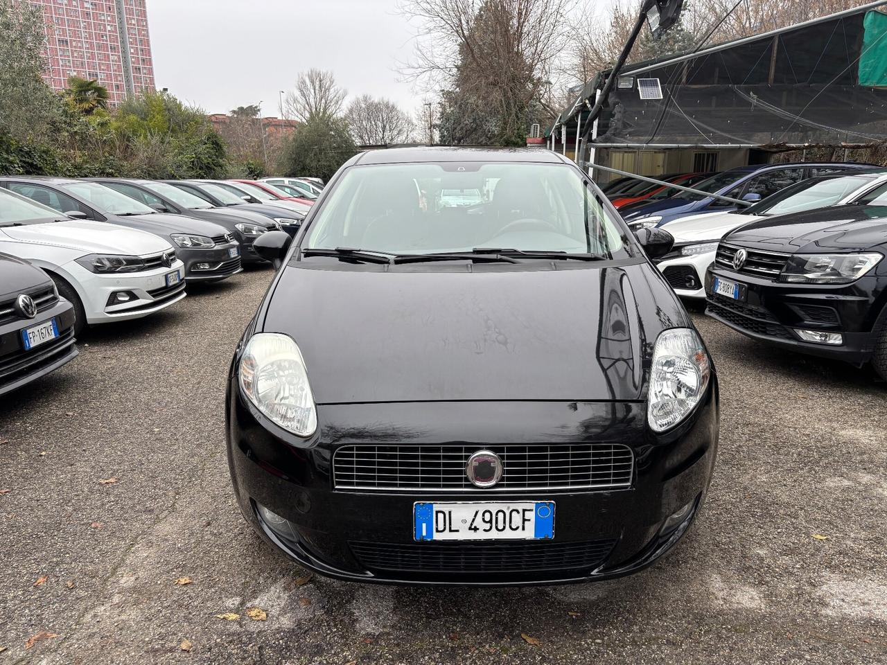 Fiat Grande Punto 1.2 5 porte Dynamic OK NEOPATENTATI