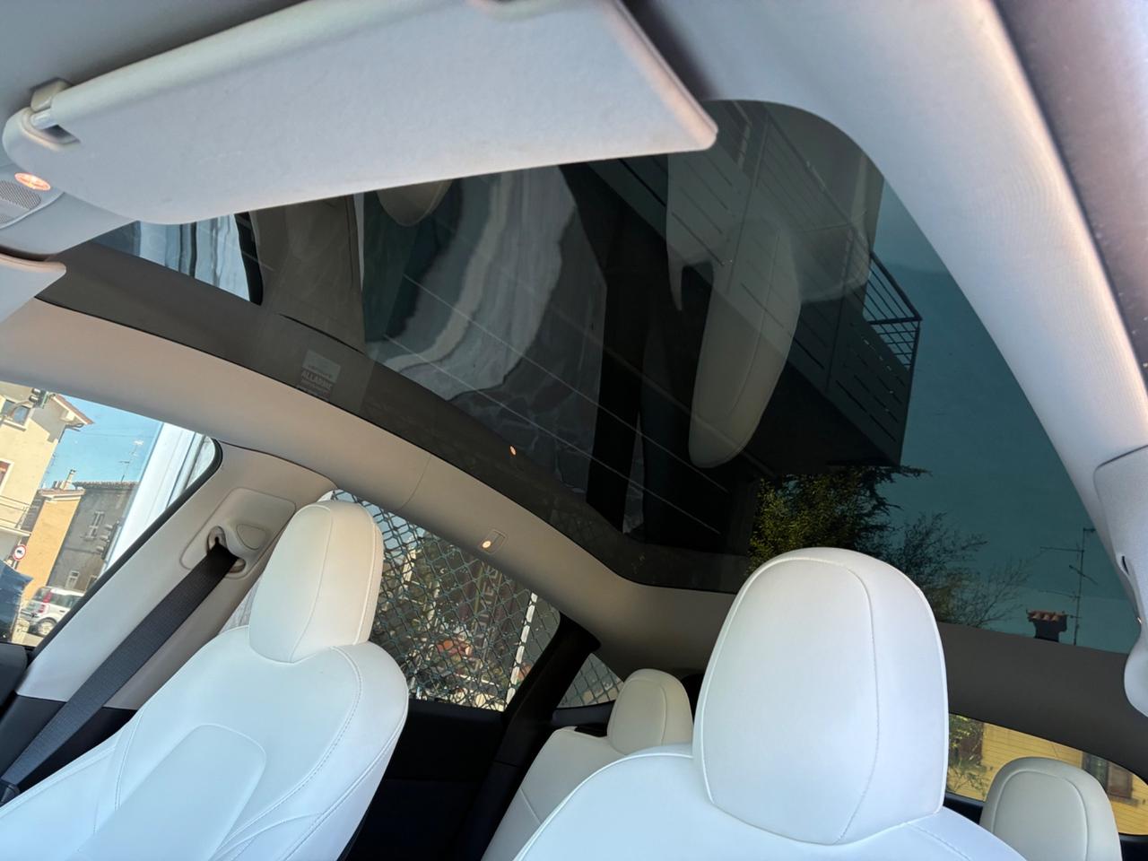 Tesla Model Y Long Range Dual Motor Aziendale