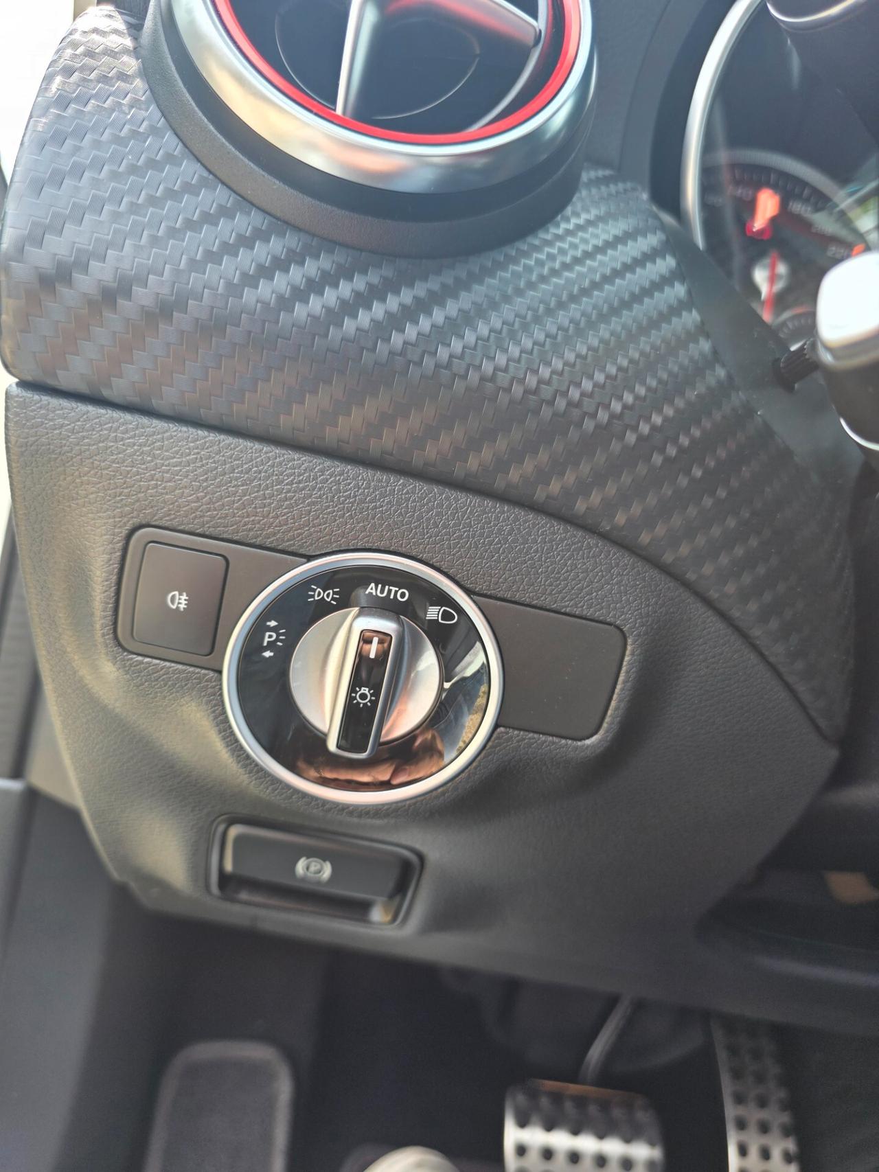 Mercedes-benz A 180 A 180 d Automatic Premium amg line
