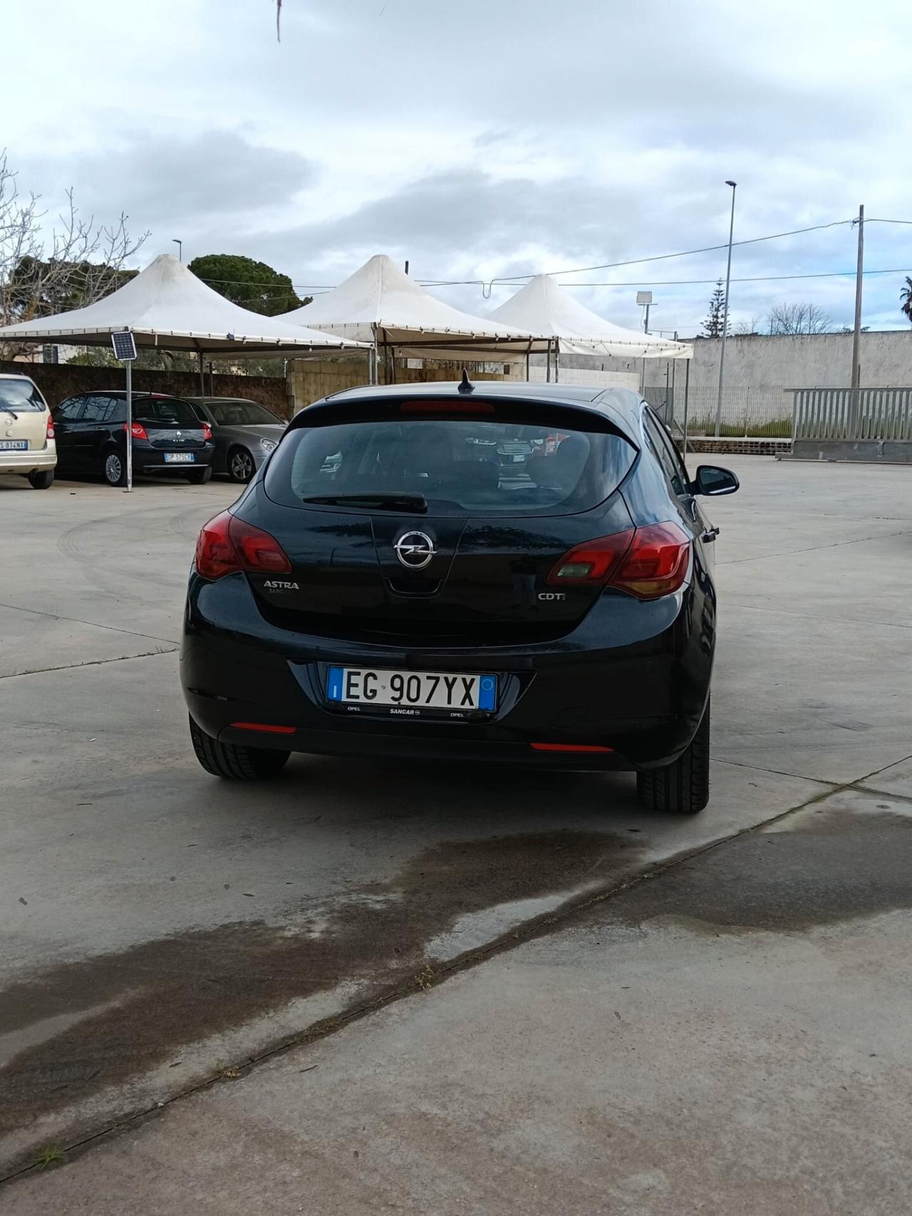 Opel Astra 1.7 CDTI 110CV Sports Tourer Cosmo