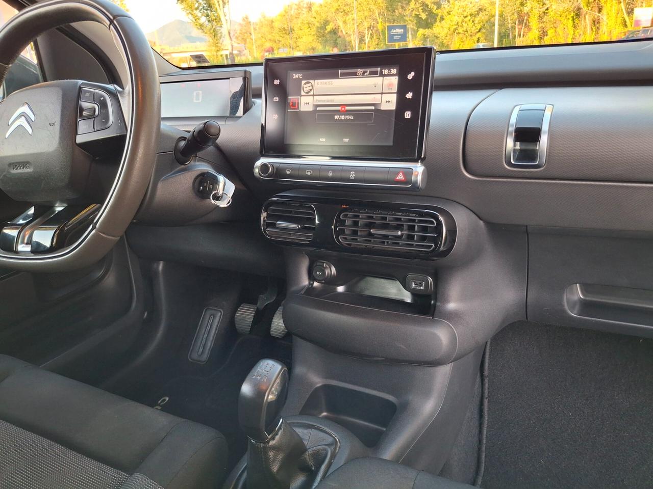 Citroen C4 Cactus PureTech 82 Shine-PERFETTA-