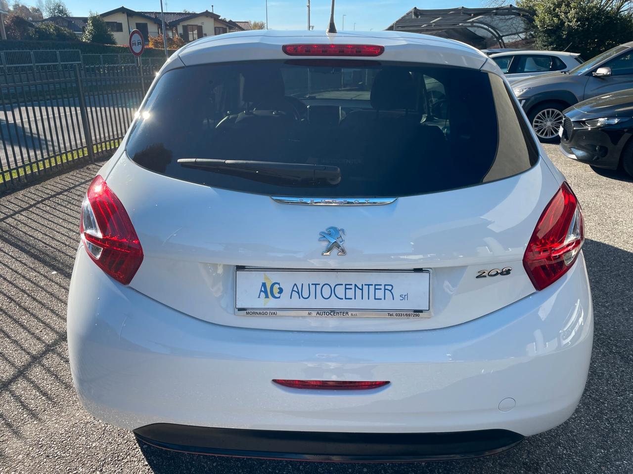 Peugeot 208 1.2 VTi 82 CV 3 porte Serie Speciale S