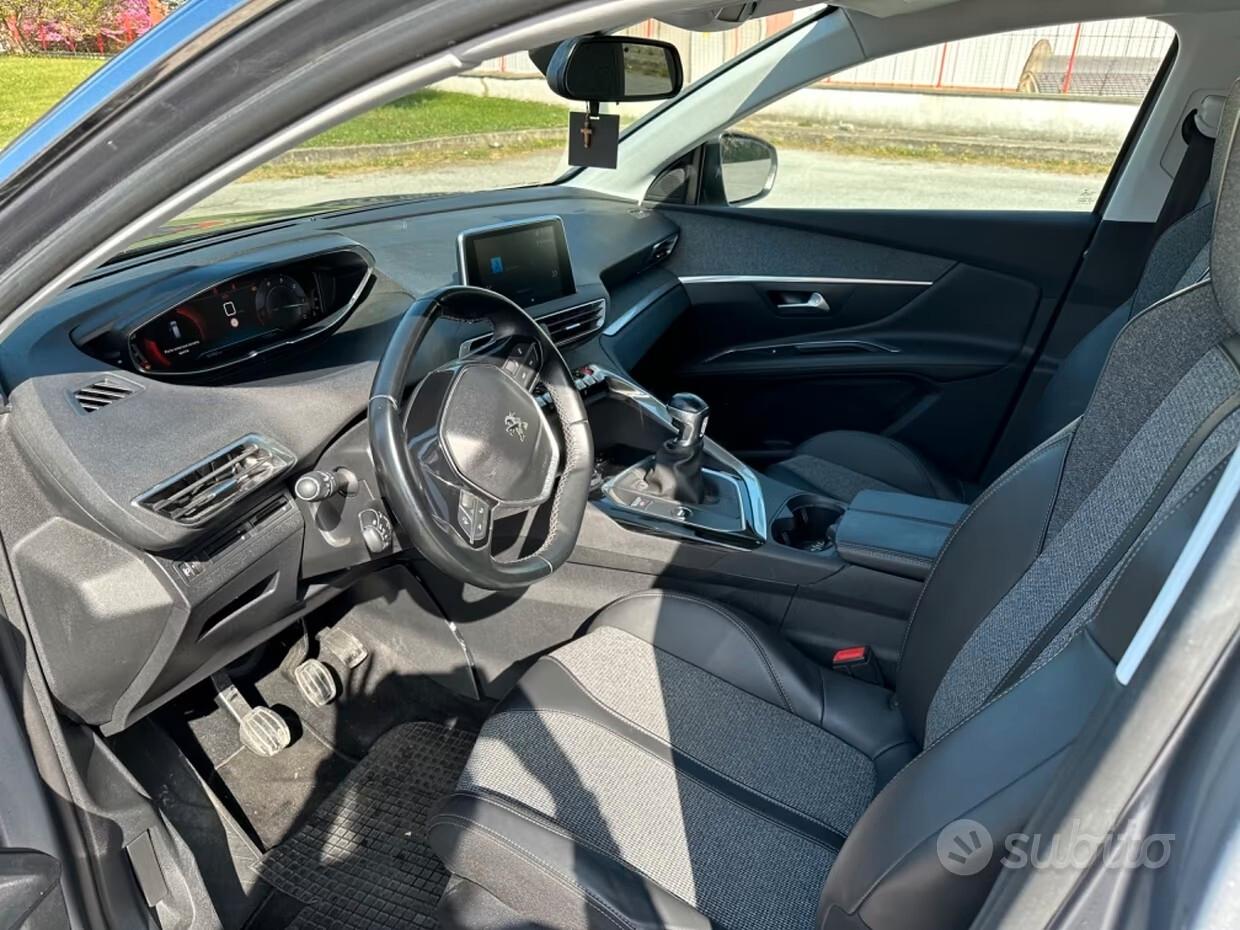 Peugeot 3008 1.5 DCI 130CV -2018