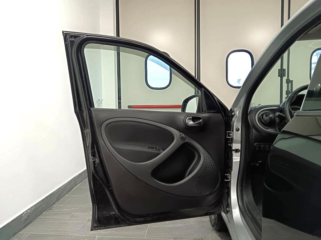 Smart ForFour 70 1.0 Passion /NEOPATENTATI/ TETTO APRIBILE