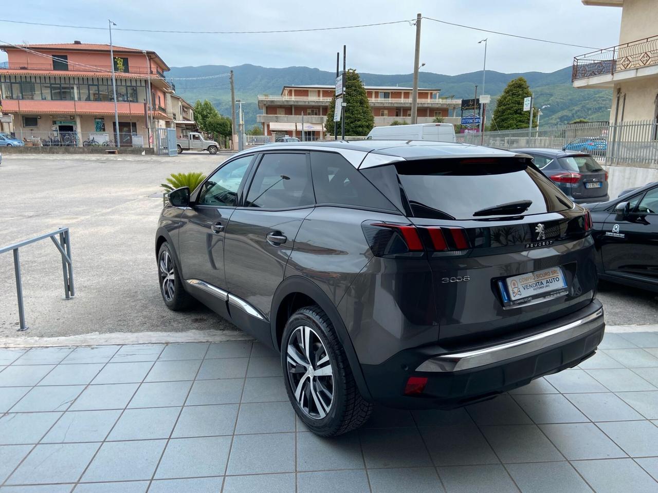 Peugeot 3008 BlueHDi 130 S&S EAT8 Allure Pack 2023