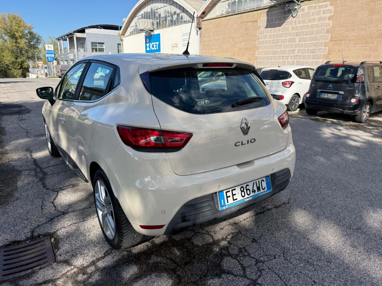 Renault Clio 1.2 75CV 5 porte Intens