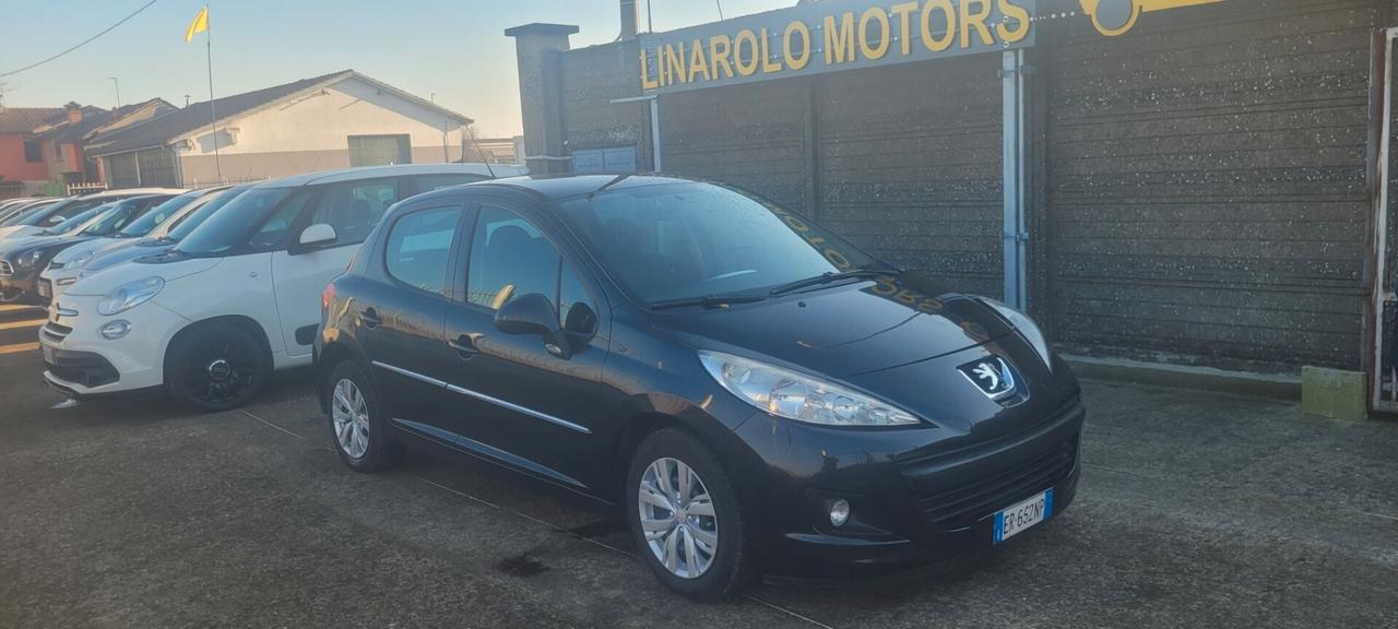 Peugeot 207 NEOPATENTATA Plus 1.4 8V 75CV 5p. ECO GPL