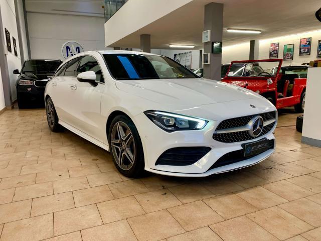 Mercedes-Benz CLA 200 CLA X118 Shooting Brake 200d Premium AMG auto