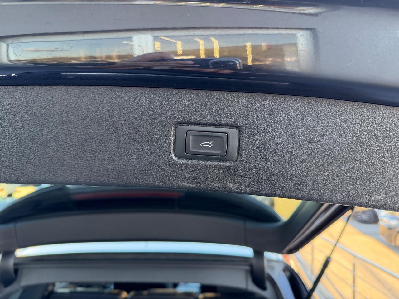 Audi Q7 3.0 TDI 218 CV ultra quattro tiptronic s line 7 posti