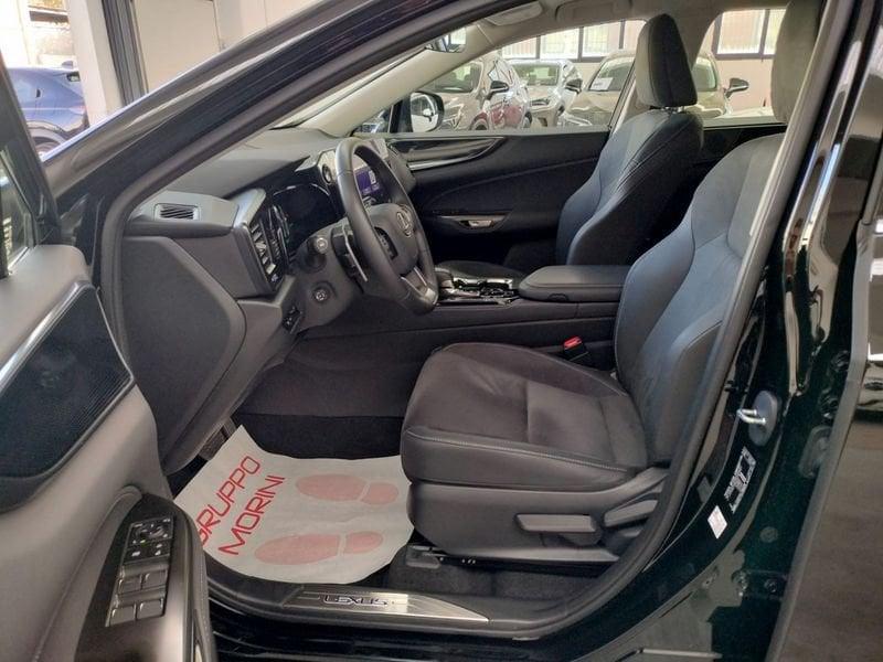 Lexus NX NX Hybrid 4WD Business