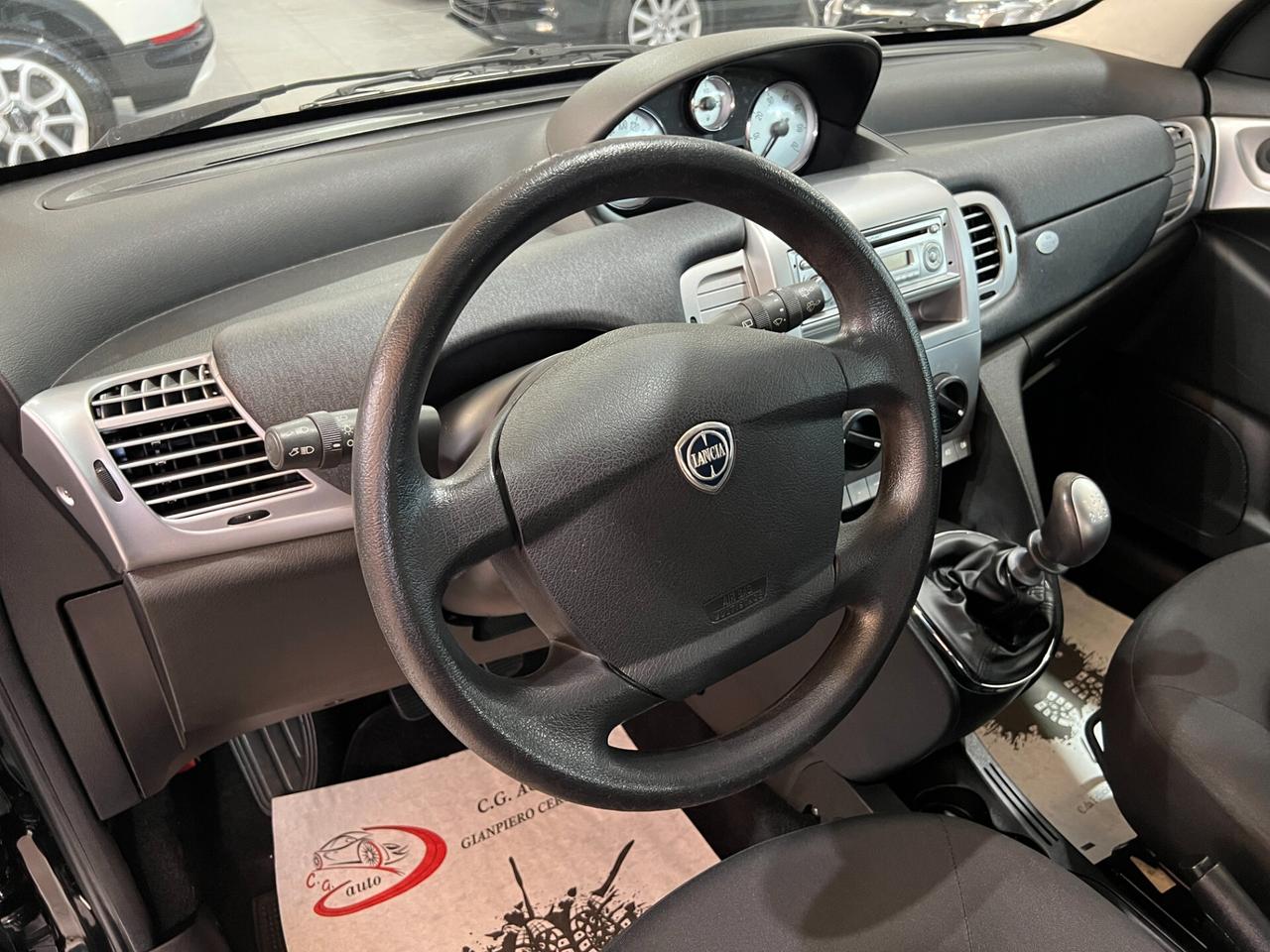Lancia Ypsilon 1.2 60 CV - ELLE - 2010