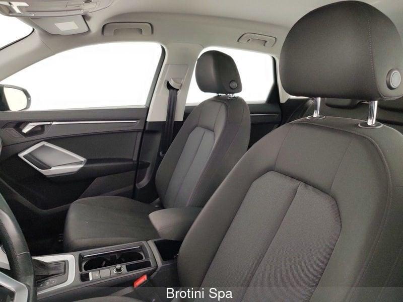 Audi Q3 Q3 45 TFSI e S tronic Business