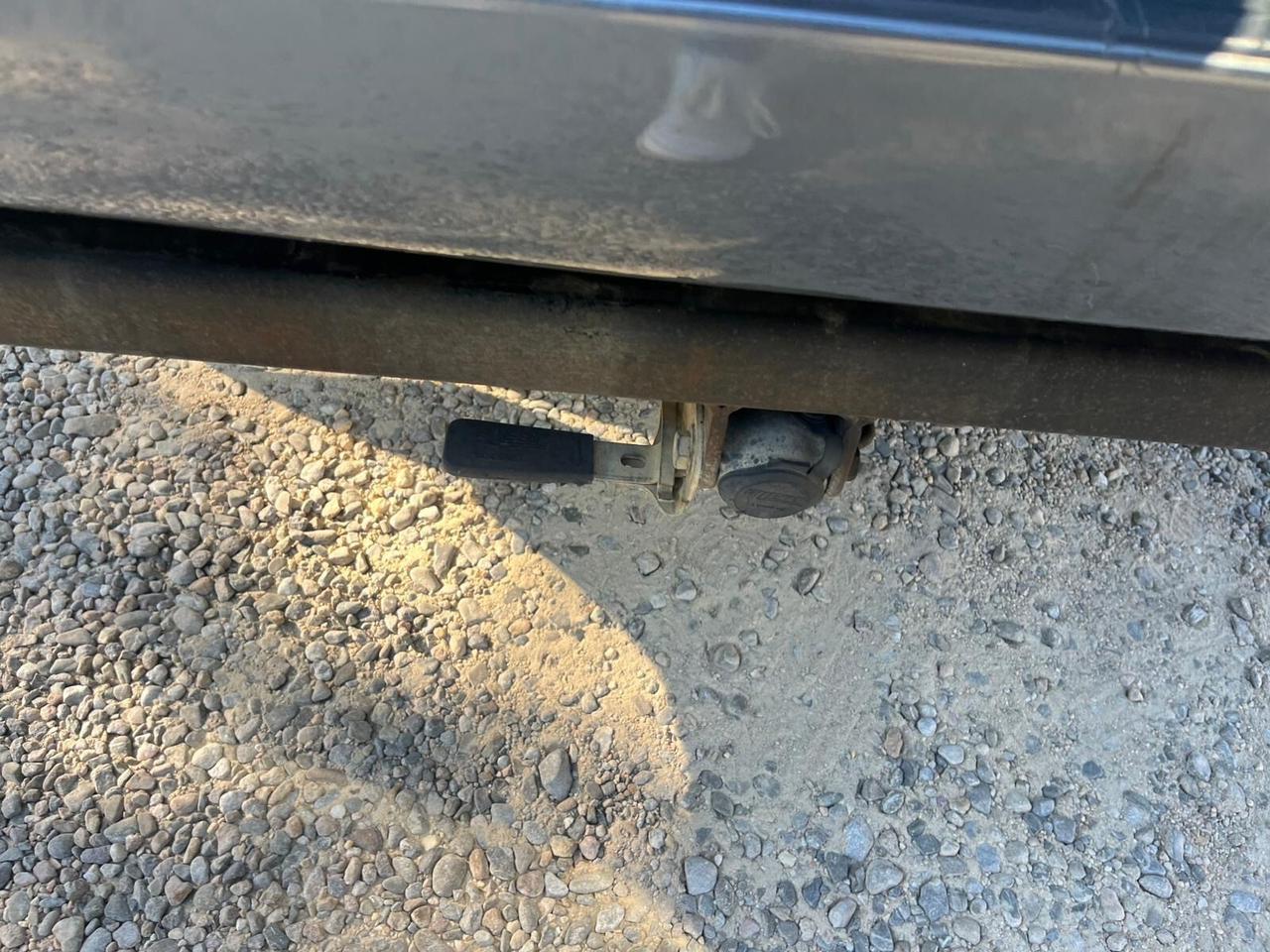 Toyota Land Cruiser 3.0 / Gancio di traino / 4x4