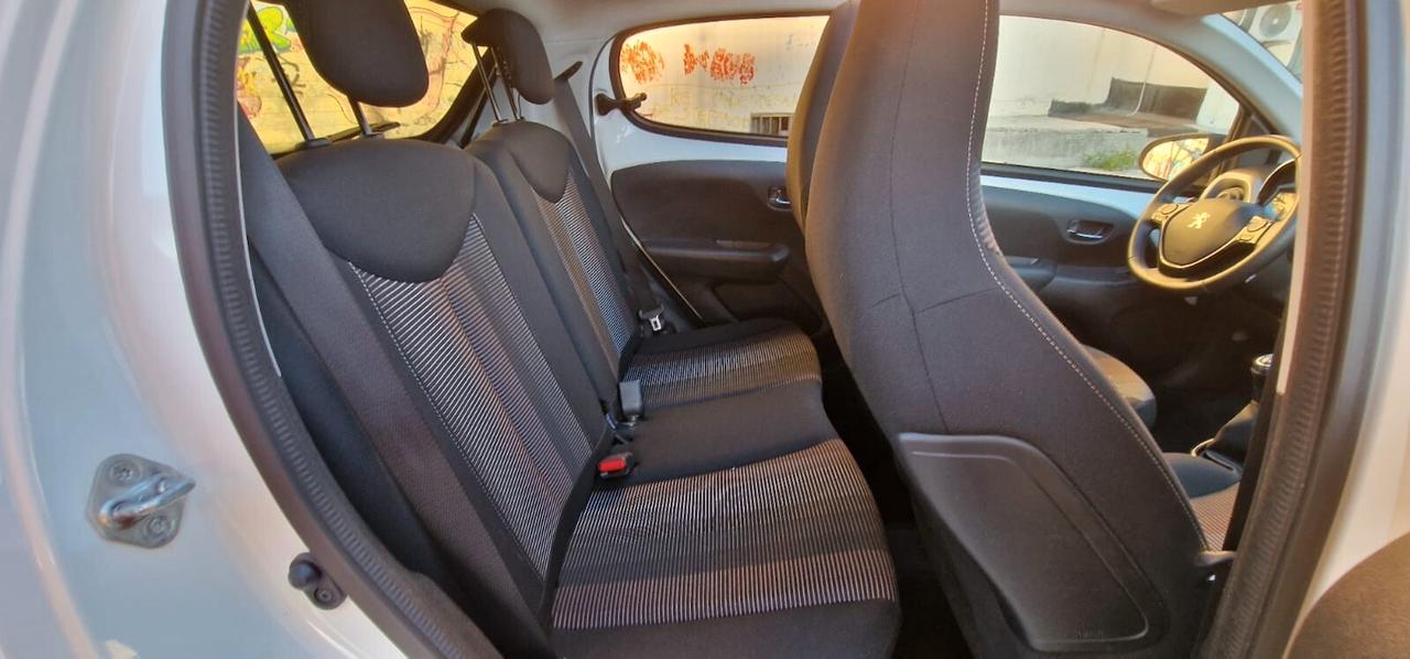Peugeot 108 VTi 68 5 porte Allure NEOPATENTATI