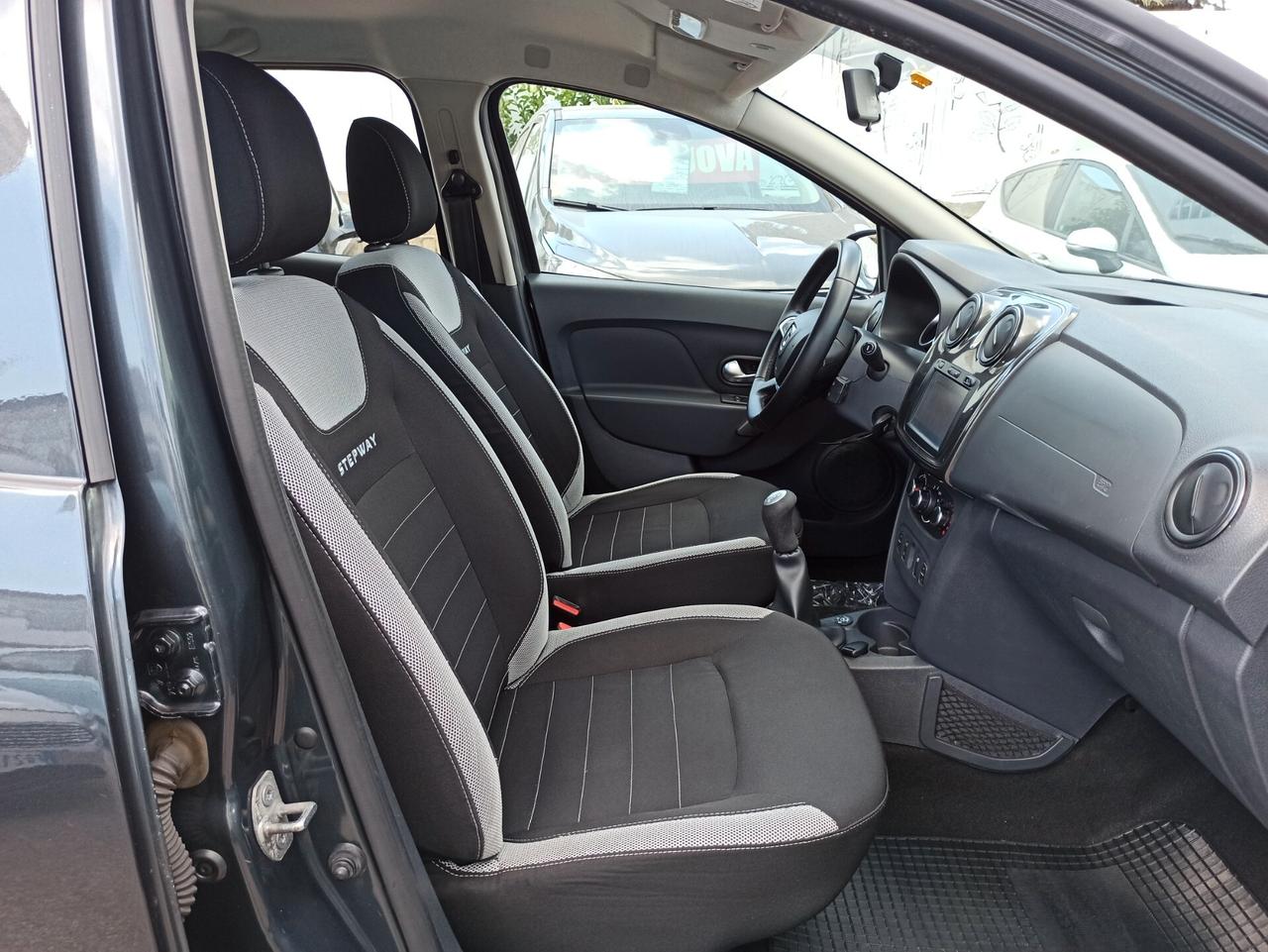 Dacia Sandero Stepway 0.9 TCe 12V TurboGPL 90CV Start&Stop Lauréate