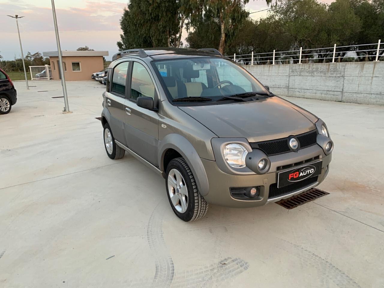 Fiat Panda 1.3 MJT 16V 4x4 Cross