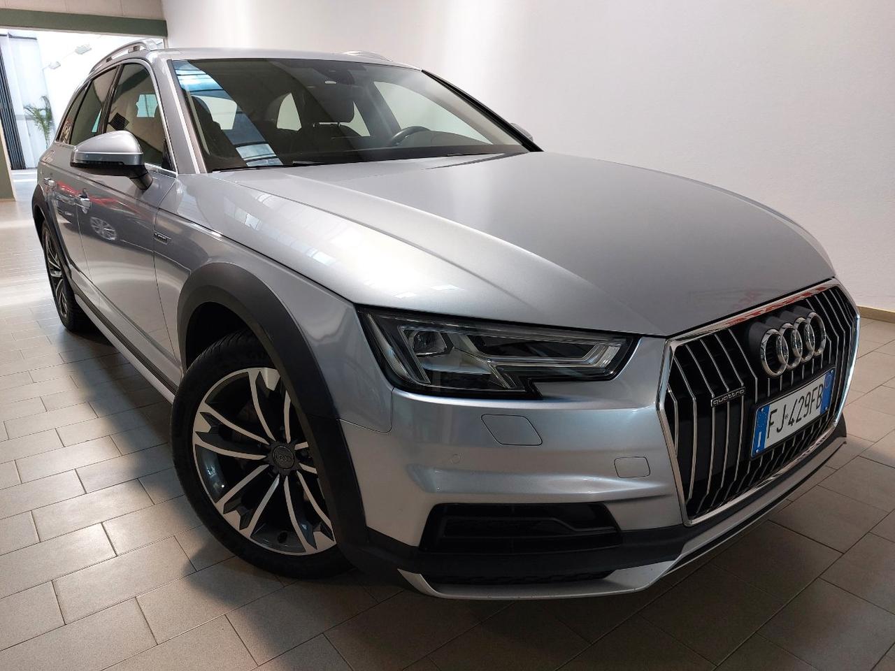 Audi A4 Allroad 2.0 tdi Business 190cv s-tronic