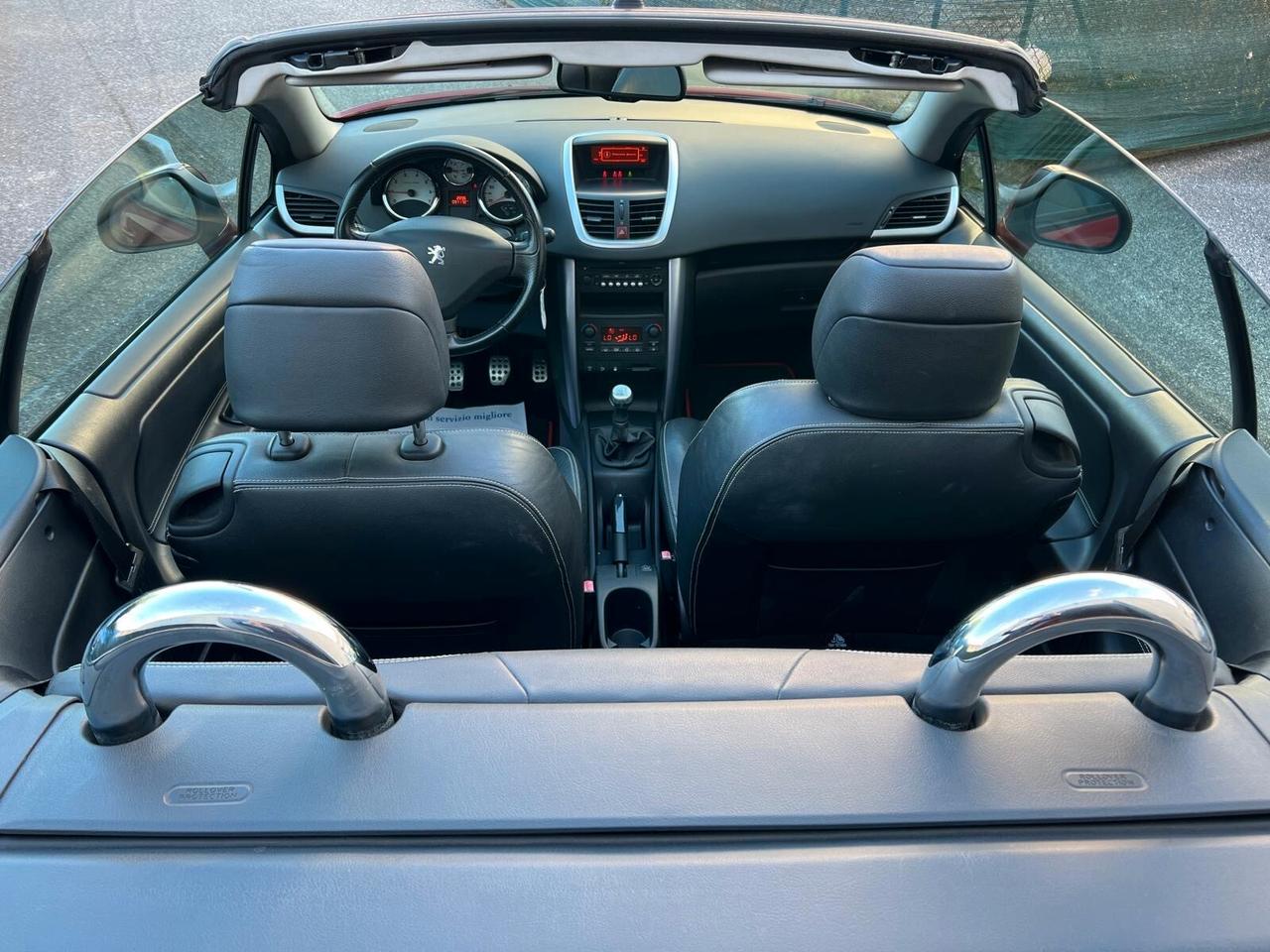 Peugeot 207 1.6 VTi 120CV CC Féline