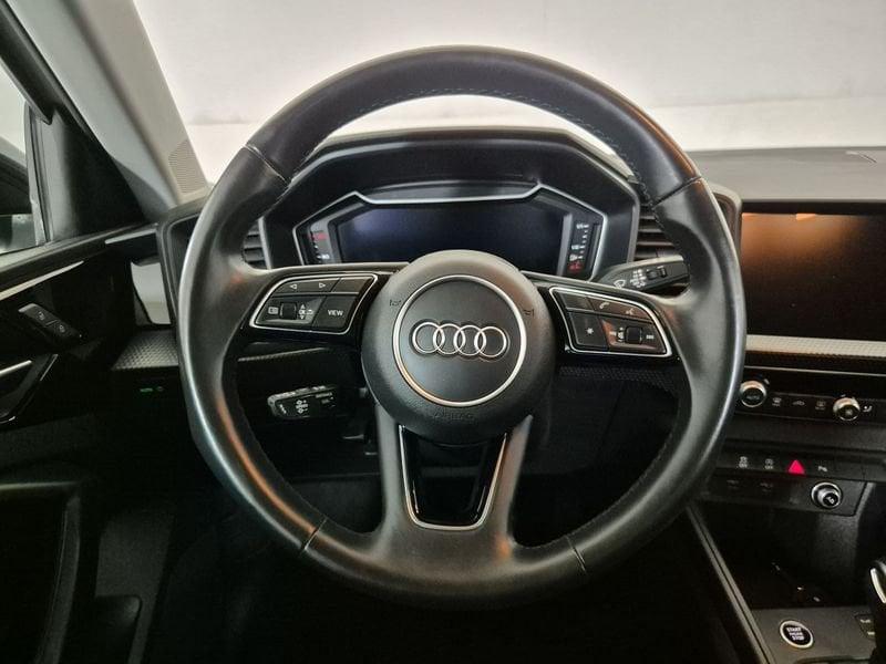 Audi A1 II 2019 Sportback Benzina Sportback 30 1.0 tfsi Admired 110cv s-tronic