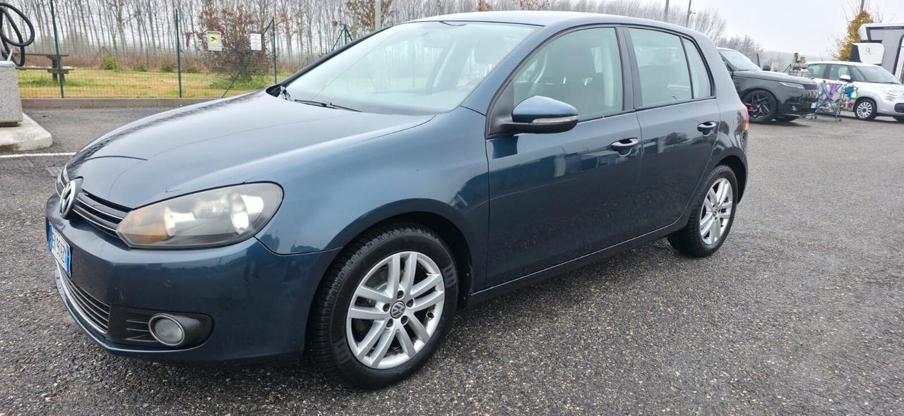 Volkswagen Golf 1.6 TDI DPF 5p. Highline neop