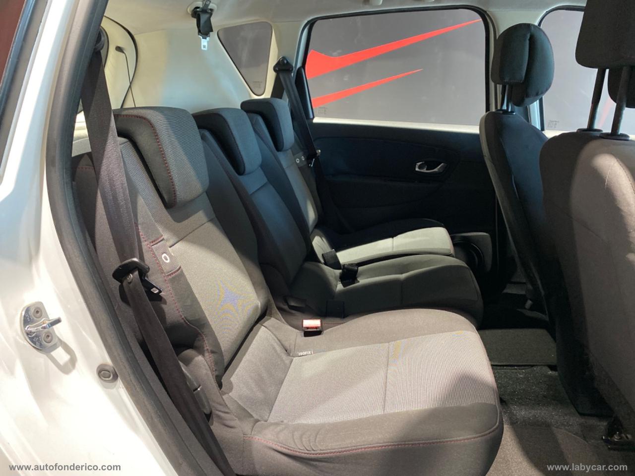 RENAULT Scénic 1.6 Wave