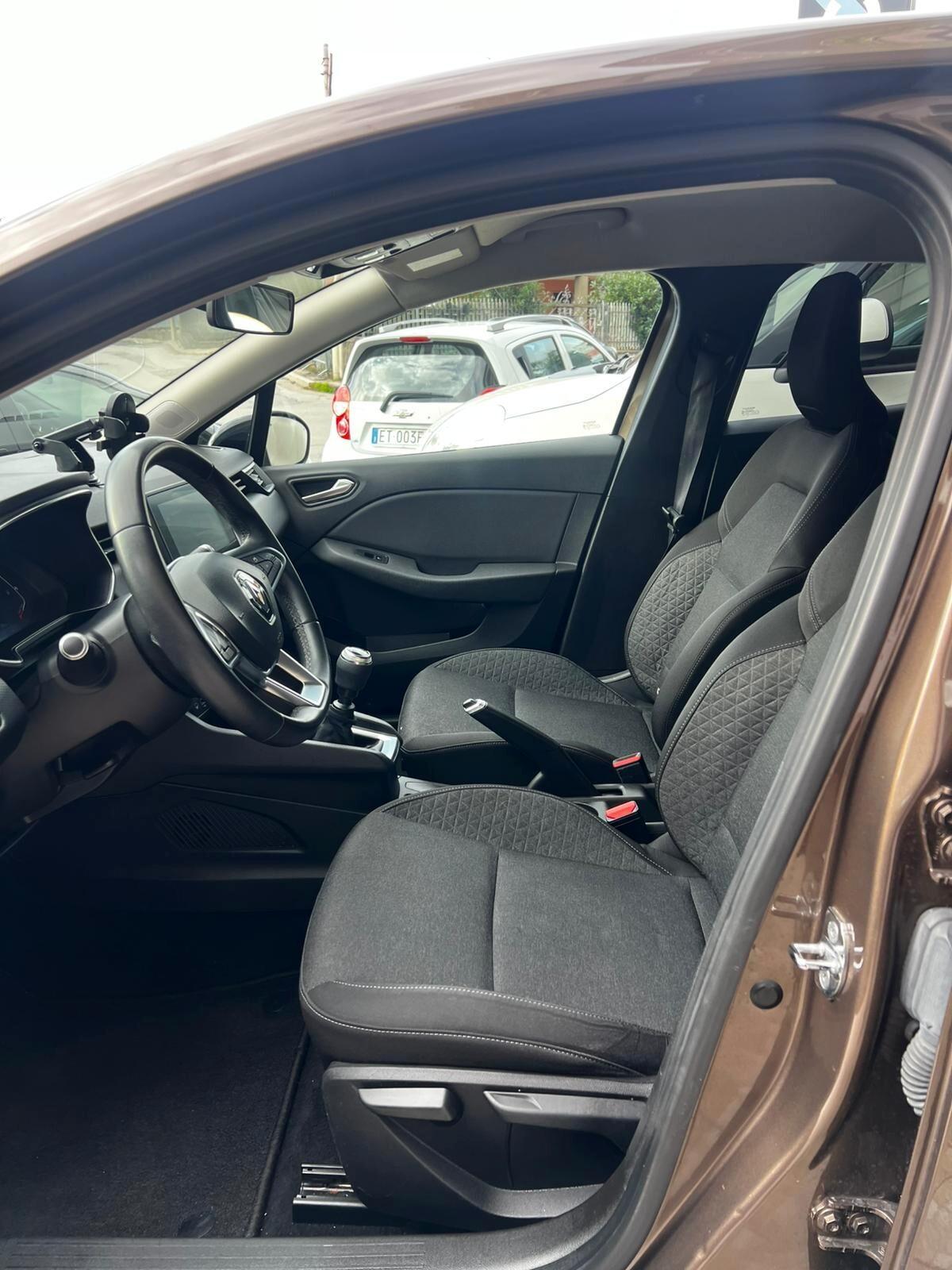 Renault Clio Blue dCi 85 CV 5 porte Intens NEOPATENTATI