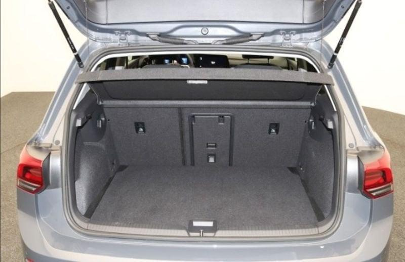 Volkswagen Golf 2.0 TDI Move NAVI LED ACC