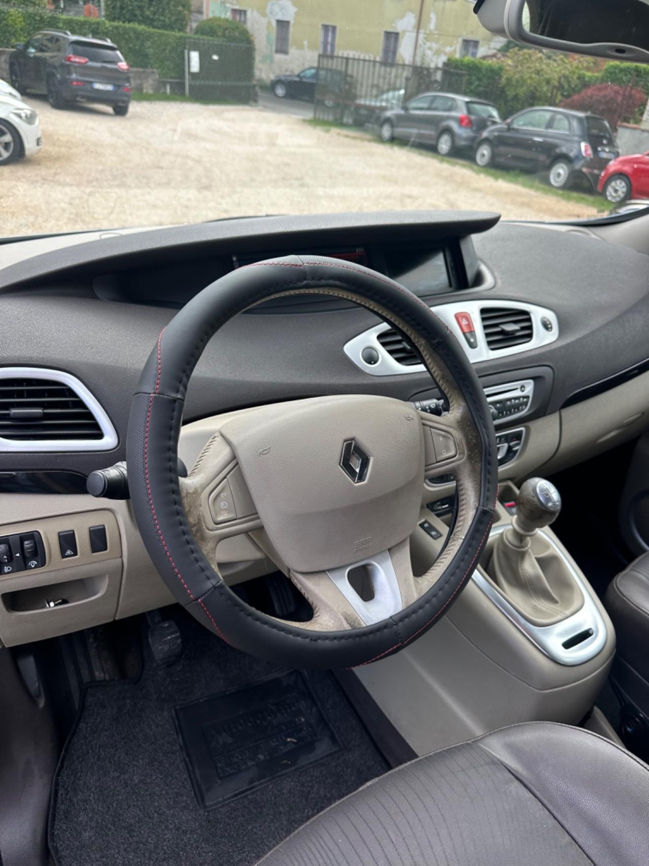 Renault SCENIC X-Mod 1.5 dCi 110CV DYNAMIQUE KMCERT