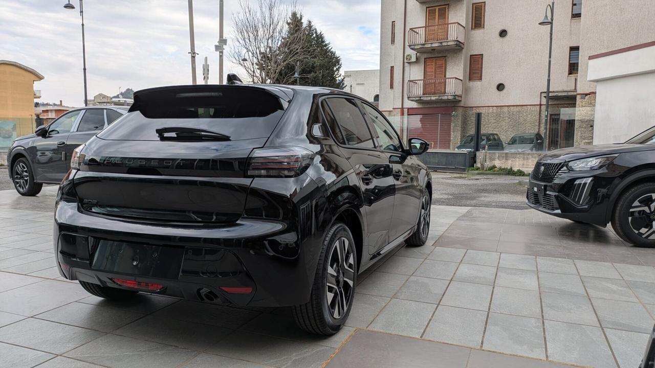 Peugeot 208 100 ALLURE