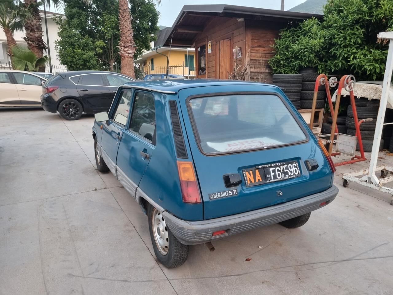 Renault R 5 950 porte TC 40.000 KM
