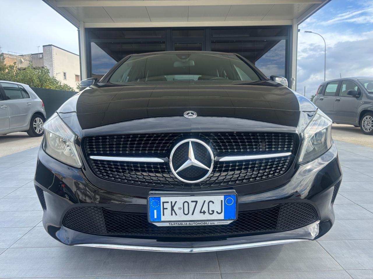 Mercedes-benz A 180 d Premium