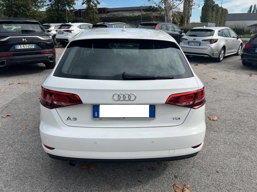 Audi A3 SPB 1.6 TDI 116 CV S tronic Design