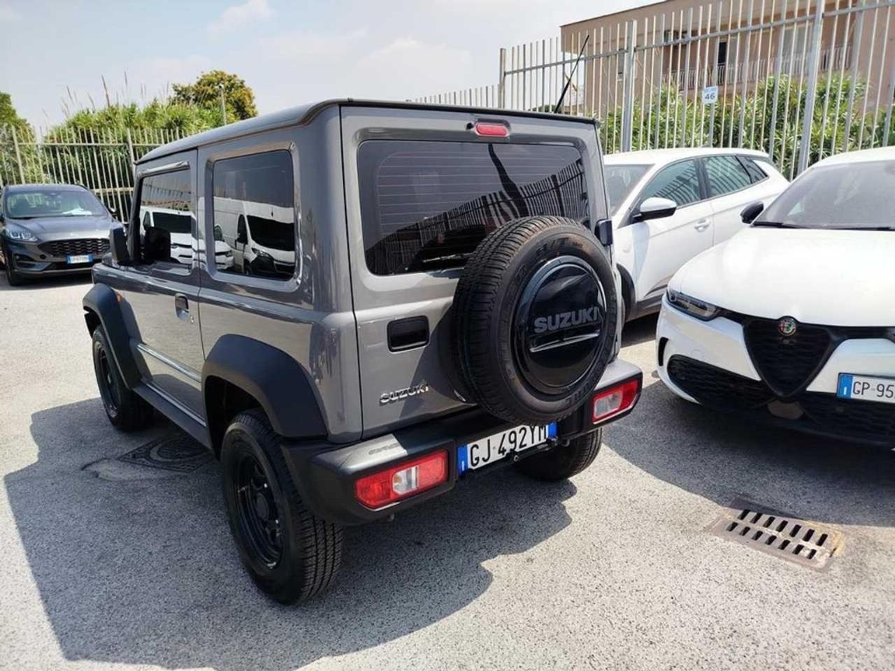 Suzuki Jimny 1.5 5MT PRO (N1)