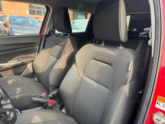 SUZUKI Swift 1.2 Hybrid Top