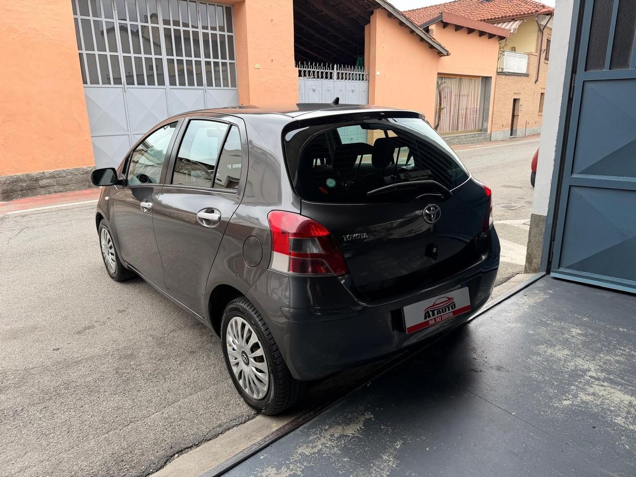 Toyota Yaris 1.3 5 porte Sol